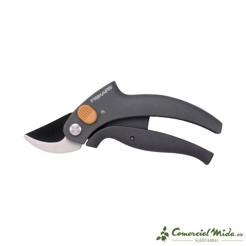 Tijera de poda potencia bypass de Fiskars 17cm